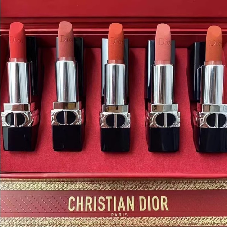 [กล่องของขวัญพิเศษ สําหรับเทศกาลปีใหม่] ลิปสติก Dior 5 ชิ้น * 1.5 กรัม