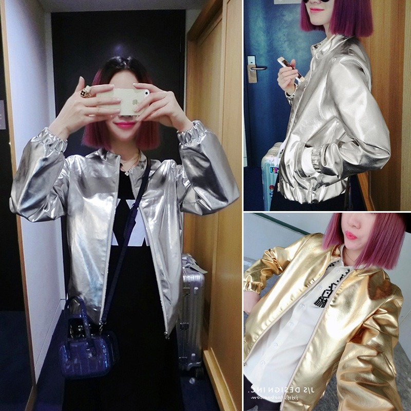 แขนยาวสั้นด้านบนผู้หญิงยุโรปอเมริกันแฟชั่นสบายๆสั้นแจ็คเก็ตผู้หญิงเงินเงาฤดูใบไม้ร่วงสไตล์ใหม่อินเทรนด์ที่ไม่ซ้ํากันหล่อโลหะเส