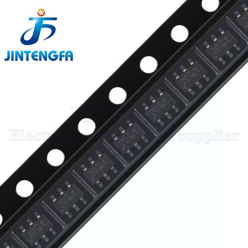 20PCS IP4220CZ6 SOT-457 IP4220CZ6,125 รหัสเครื่องหมาย:20 IP4220 SOT23-6 SC-74 5.5V SMD Dual USB 2.0 