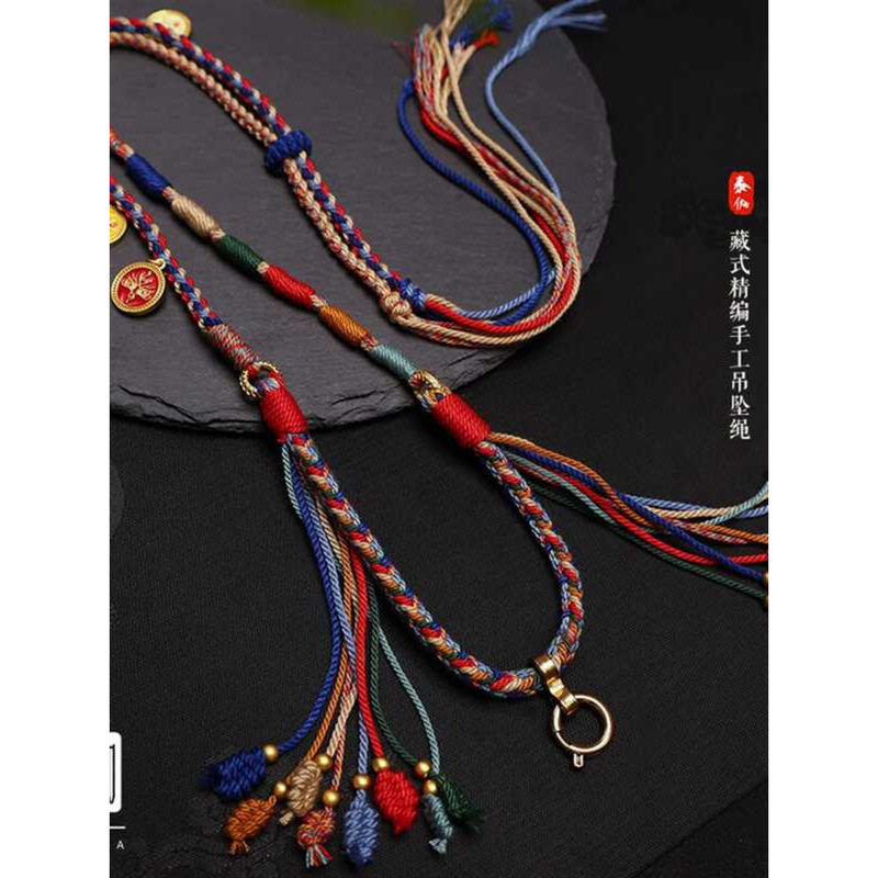 จี้ Halter คอ Thangka สไตล์ทิเบต พร้อมสร้อยคอ Five-Way Dzi TG2