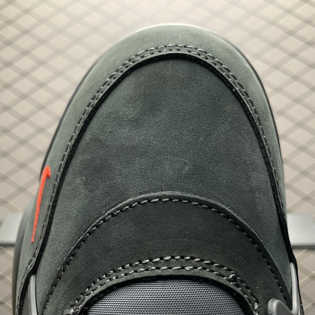 Nigel Sylvester x Jordan 4 RM SP "Anthracite" HF4334-004