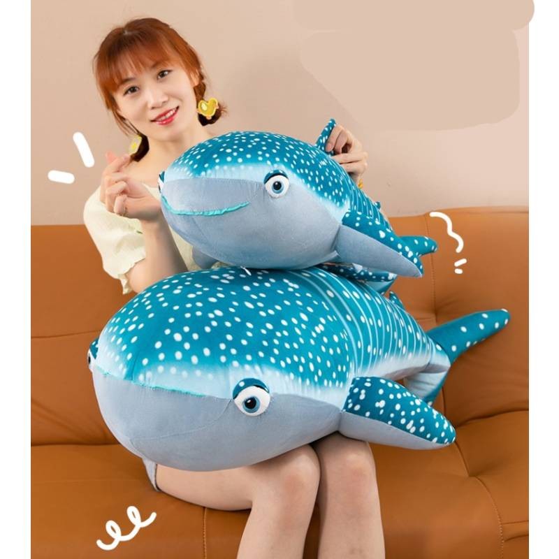 ตุ๊กตาฉลามเหมือนจริงของเล่นตุ๊กตาผ้านุ่มปลาวาฬสีฟ้าสําหรับผู้ที่ชื่นชอบการมหาสมุทร