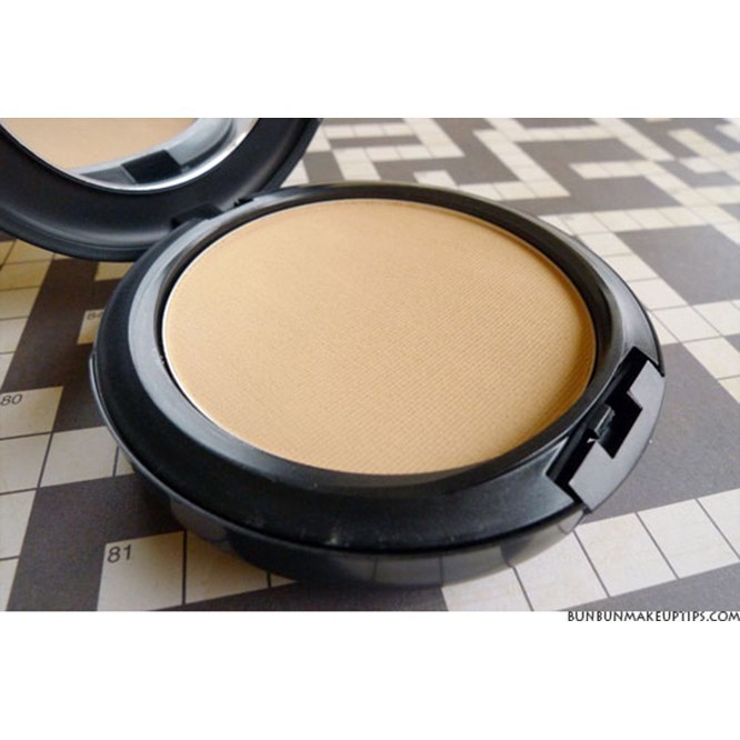 แป้งผสมรองพื้น MAC Studio Fix Powder Plus Foundation 15g #NC20 #NC30