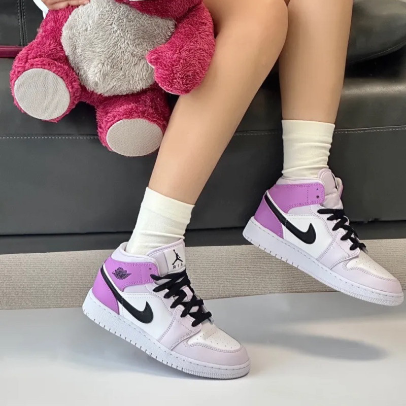 รองเท้า Jordan 1 MID GS BAREFLY GRAPE (DQ8423-501)