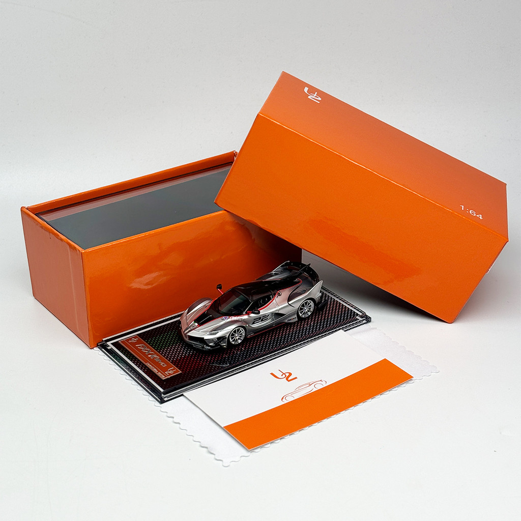 U2 1:64 FXXK EVO โมเดลรถเรซิ่น