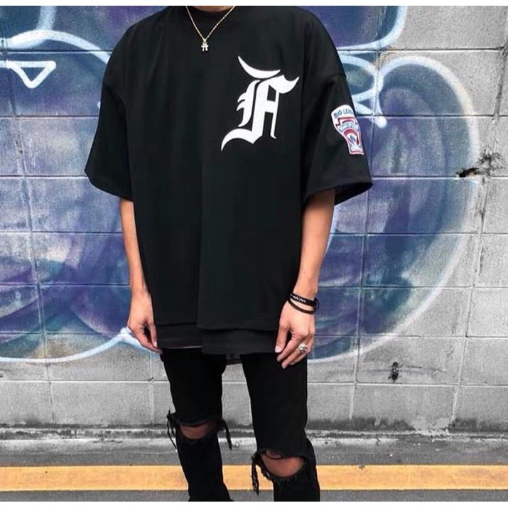 เสื้อยืดแขนสั้น ผ้าตาข่าย ปักลาย FEAR OF GOD FOG Season 5 คุณภาพสูง สําหรับผู้ชาย ราคา ถูกที่สุด ดีลบีเคเค แกลเลอรีภาพที่ 2