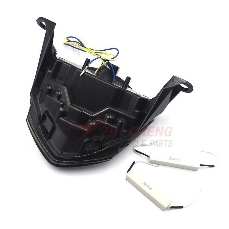 รถจักรยานยนต์ D25 LED ไฟท้ายด้านหลังไฟเลี้ยว Kawasaki Z750