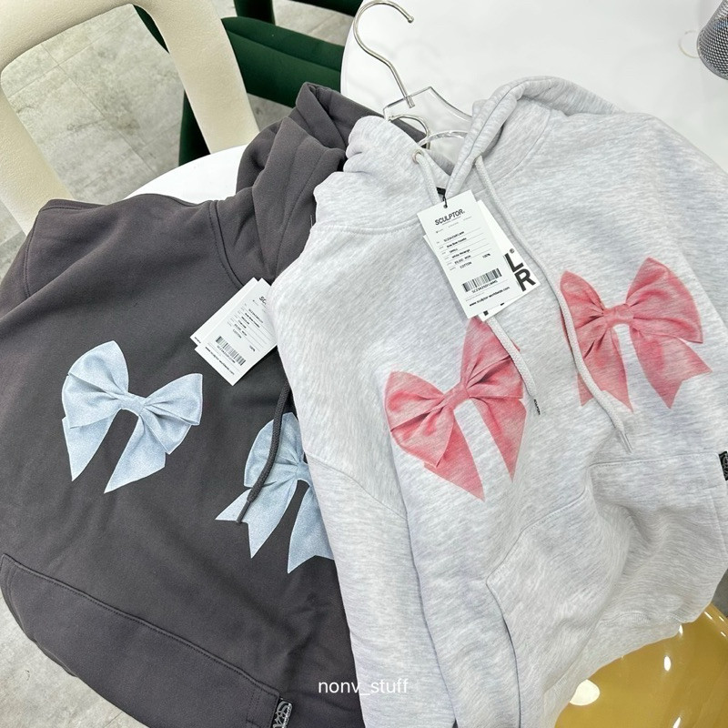 ♞,♘,♙มีโค้ดลด 20%  /พร้อมส่ง/ SCULPTOR BOW BOW HOODIE ของแท้ 100% 2025