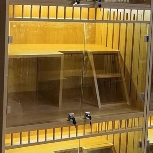 🔥การประกันคุณภาพ🔥 Solid Wood Cat Villa Pet Cabinet Pet Shop Display Cabinet Breeding Cage Foster
