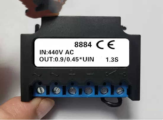 HB 8884 440V AC 0.9 0.45 1.3S