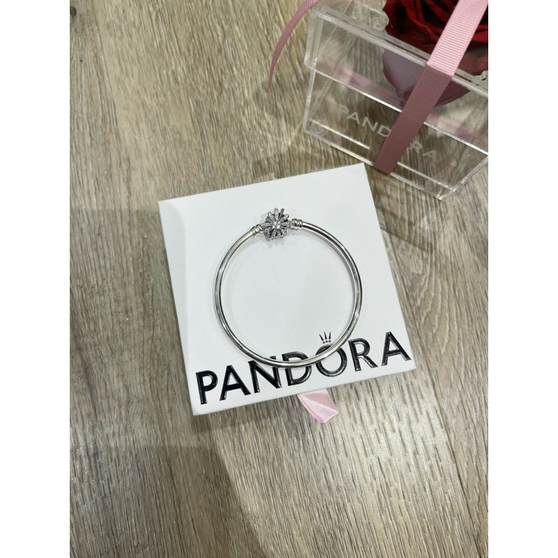 ♞Silver Bangle with fireworks