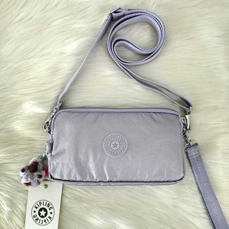 กระเป๋าถือ กระเป๋าสะพาย ใบเล็ก KIPLING 3 Monkey Program Seoul Up Clutch