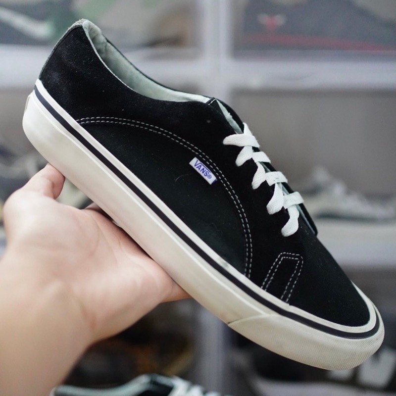 ฟิกเกอร์ VANS Lampin  Black/Grey Two Tone 44eur