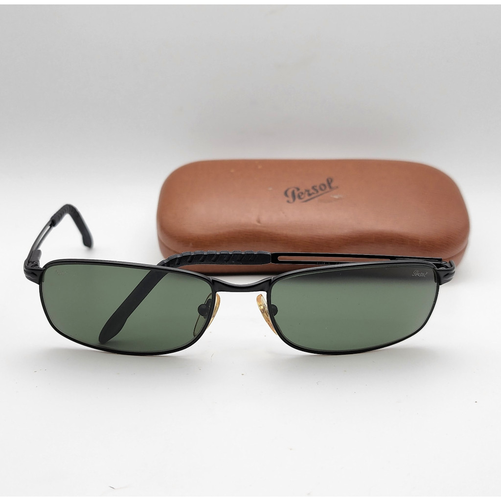 แว่นตา PERSOL 2118-S 594/31 59/18 135 BLACK FRAME GREEN LENS SUNGLASSES MADE IN ITALY พร้อมกล่อง (ส