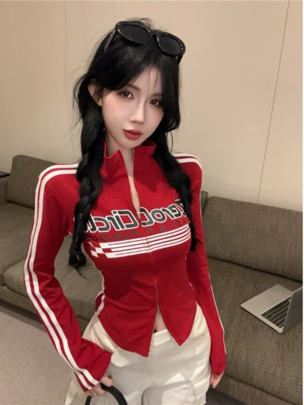 เสื้อแขนยาวลายอักษรสไตล์อเมริกัน สำหรับโยคะ สวมใส่ง่ายไซส์ S