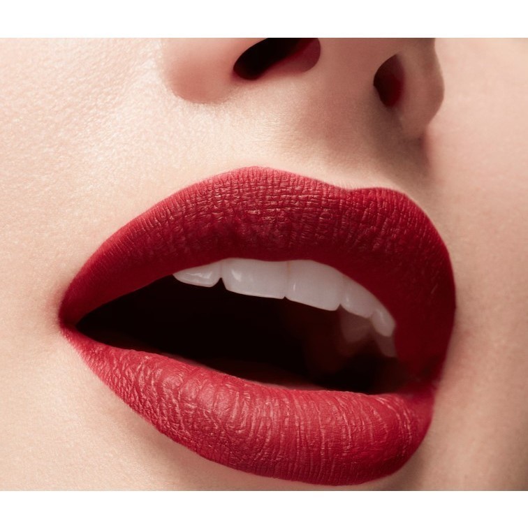 MAC LOCKED KISS 89 RIPE ลิปสติกติดทน สีชัด จูบไม่หลุด สีแดงดาร์กๆ ทาแล้วผู้ดี มีคลาส ดูมีสไตล์สุดค่