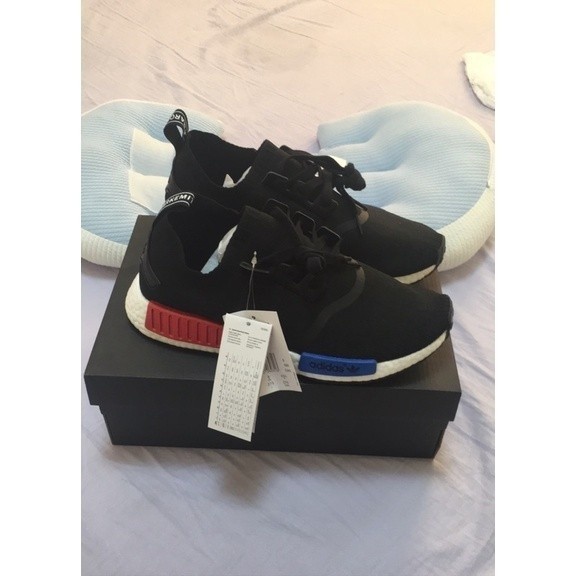 คุณภาพสูง Adidas Original Nmd R1 Pk Og รุ่นแรกสีดําสีแดงสีฟ้า S79168 สินค้าบริษัทยุโรป 4G2E