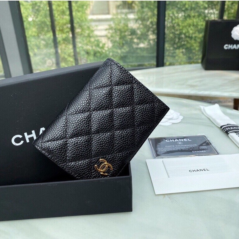 Pre order Chanel ชาแนล passport holder หนังแท้ กระเป๋าแฟชั่นกระเป๋าสตางค์ กระเป๋าบัตรแบรนด์เนน SIZE