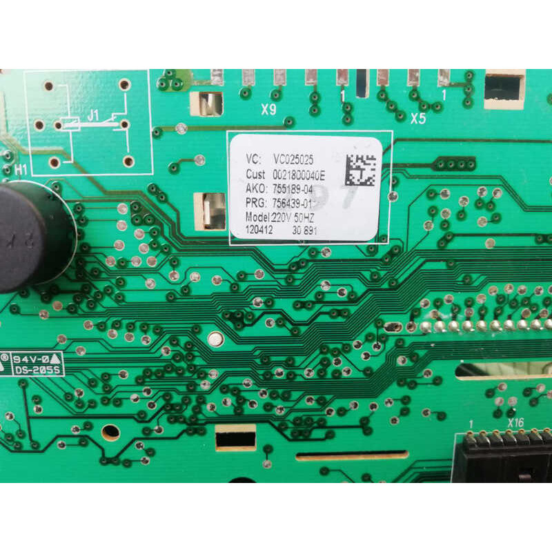 แผงไฟฟ้าสมอง 0 2 1 8 4 E เครื่องซักผ้าดรัม Haier X Q G 7 - B 6 A หลัก