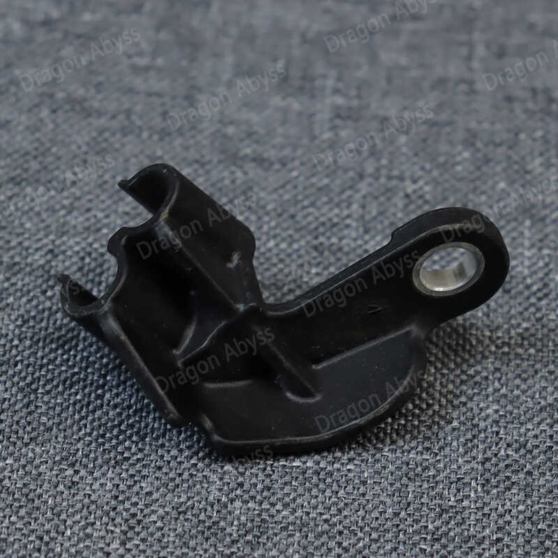 เหมาะสําหรับ Mercedes-Benz R231 SL400 SLC43 AMG CLS400 การใช้ท่อท่อวงเล็บ A2760782441