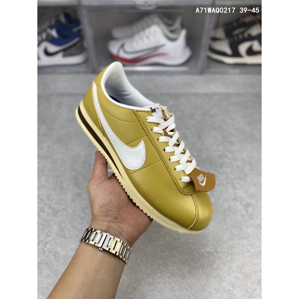 ฟิกเกอร์ Nike Classic Cortez Leather Forrest Gump Retro Sports Shoes Men Women Shoes Running Shoes