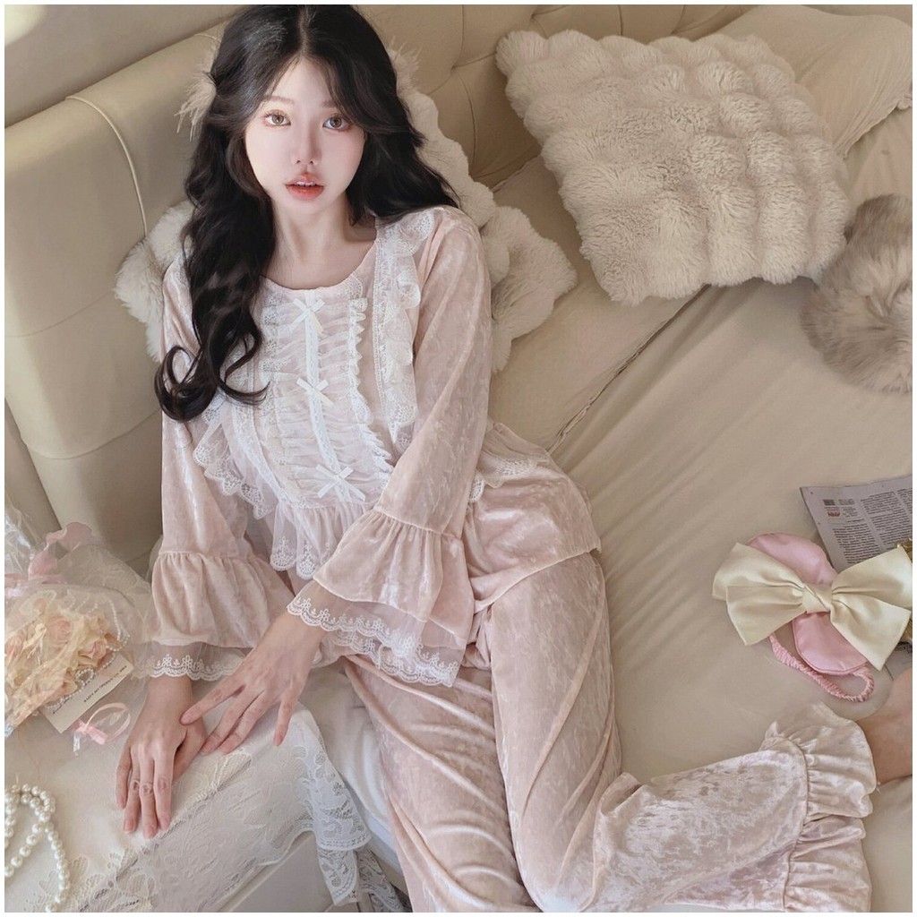 ฤดูใบไม้ร่วงและฤดูหนาวใหม่กํามะหยี่สีทองชุดนอนฝรั่งเศสสาวเจ้าหญิงสไตล์แขนยาวกางเกงขายาวชุดลูกไม้ชุดนอน