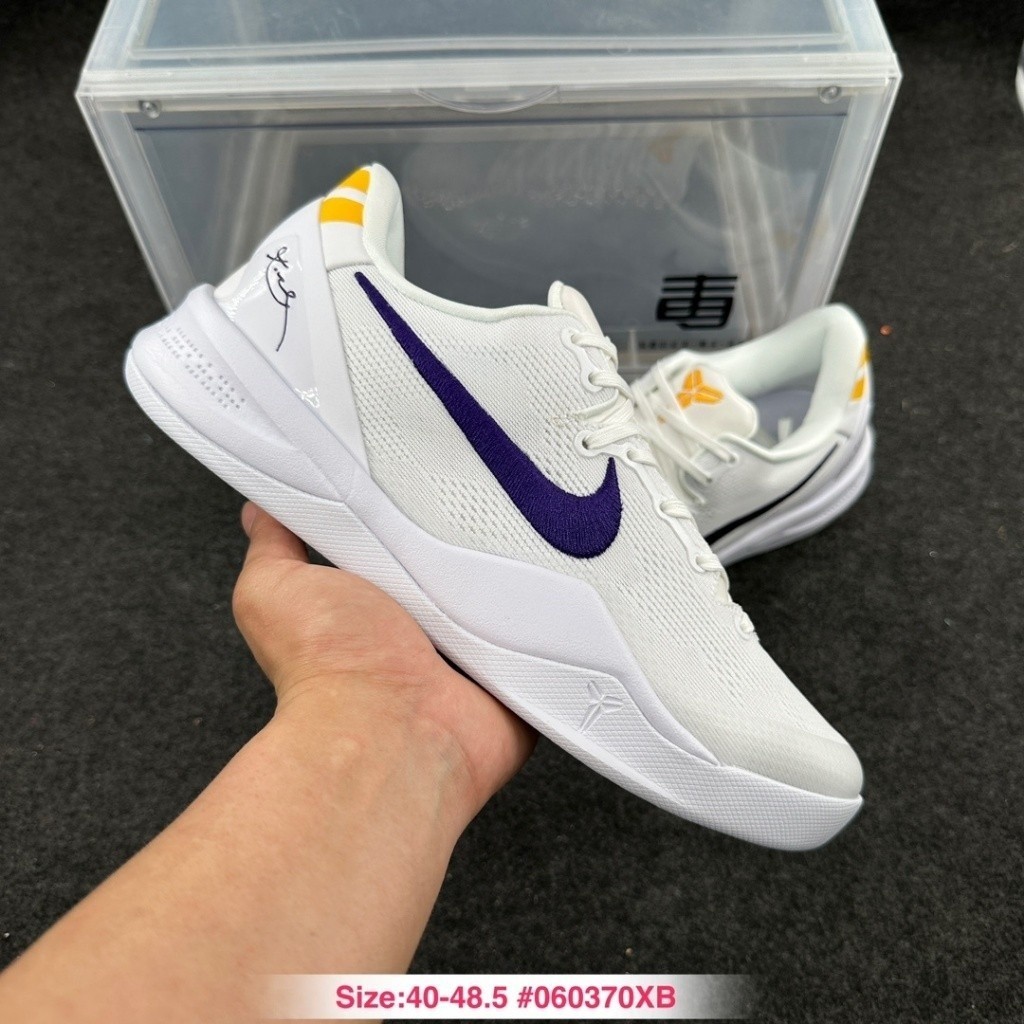 ฟิกเกอร์ รองเท้าบาสเก็ตบอล Nike Zoom Kobe 8ของแท้100%