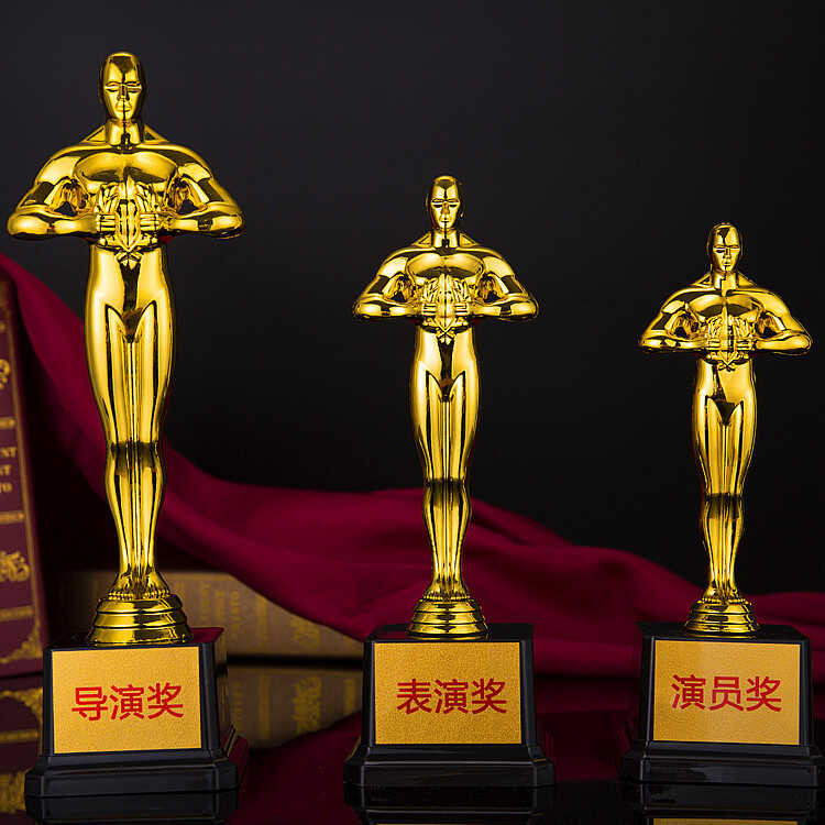 พลาสติก Electroplating Gold รูปปั้นรางวัล Villain Trophy เด็กนักเรียนการแข่งขัน Oscar Performance Ch