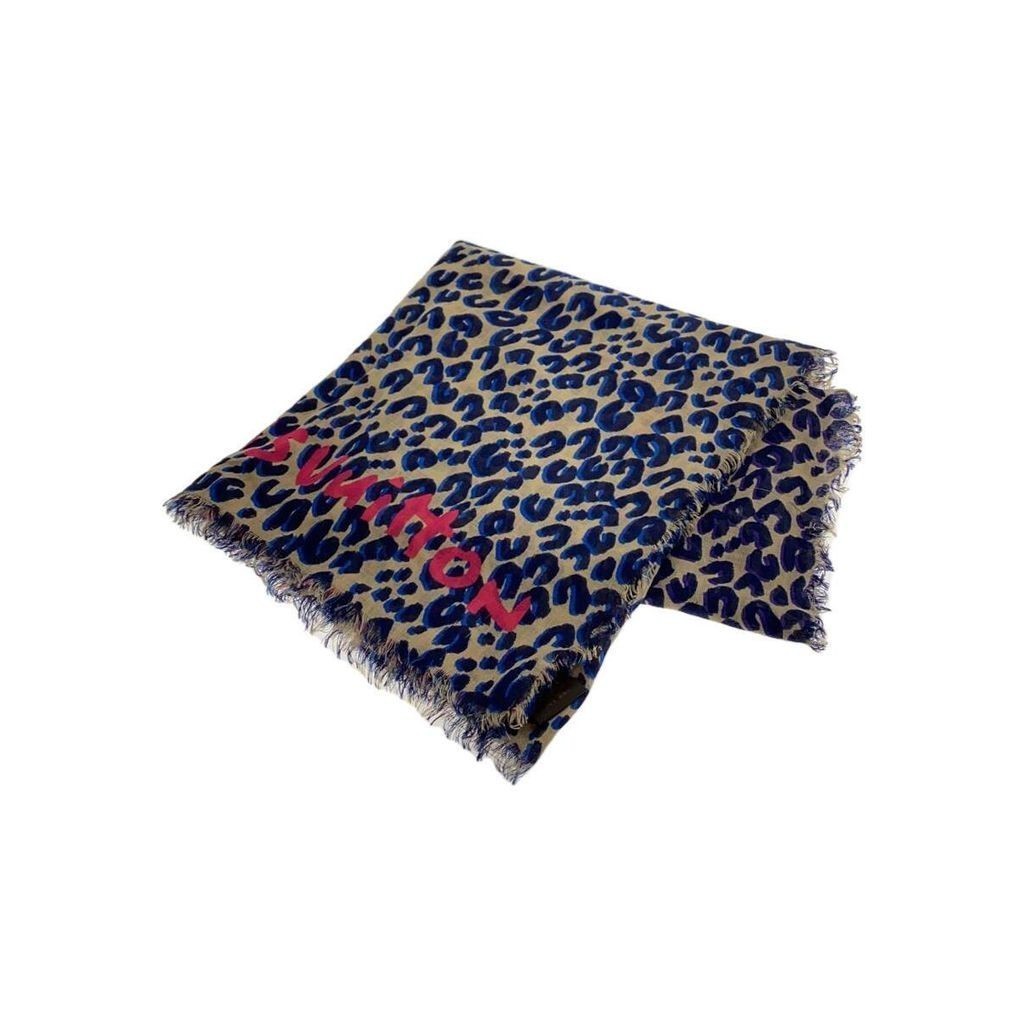 LOUIS VUITTON Scarf Leopard M75261 Khaki Cashmere Women Direct from Japan Secondhand
