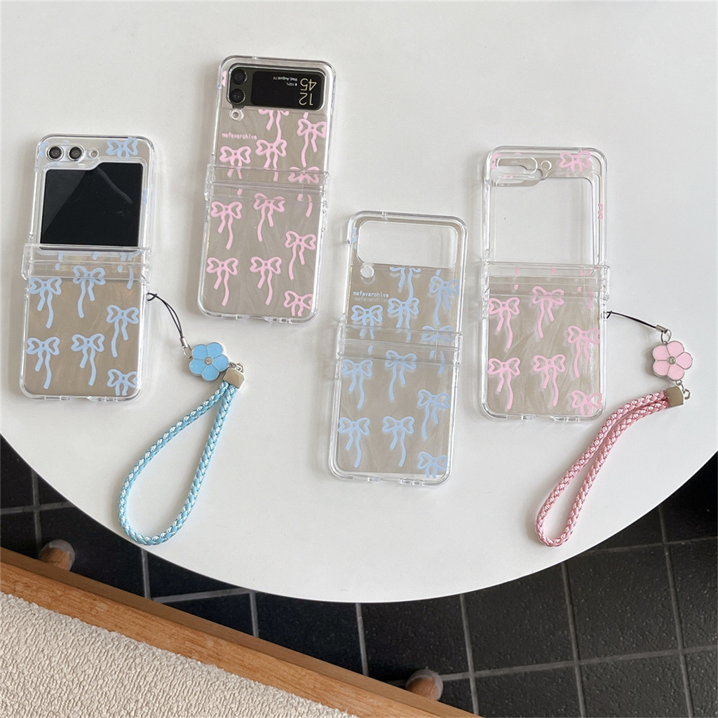 SAMSUNG เกาหลีน่ารักglitterสีฟ้าสีชมพูโบว์ดอกไม้สร้อยข้อมือสําหรับsamsung Galaxy Z Flip 6 5 Z Flip5 Flip3 Flip4 flip6 กันกระแทก