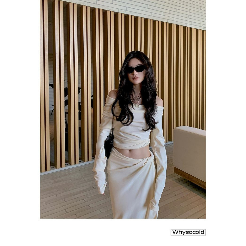Shanmieleng Off-White Off-the-Shoulder Topผู้หญิงสั้นไหล่เดียวด้านในHigh-Endชุดกระโปรงจีบ