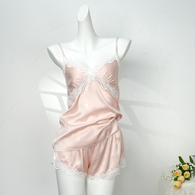 ชุดนอนสองท่อนสำหรับผู้หญิง ดีไซน์ลูกไม้สไตล์เซ็กซี่ ทำจากผ้าไหมเย็นสบาย พร้อมแผ่นเสริมหน้าอก