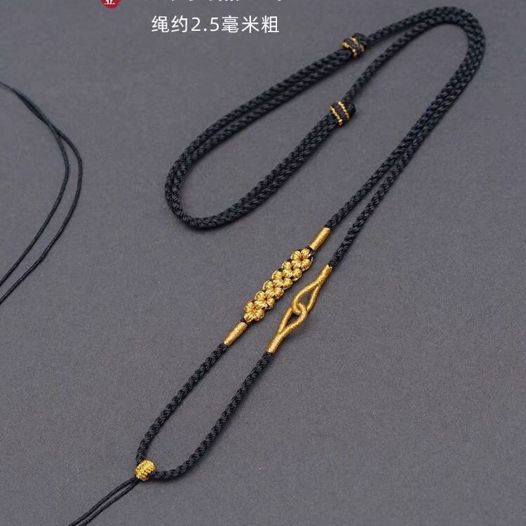 สร้อยคอ เชือกสีดําดอกพีชเชือกเส้นเล็กคอผู้หญิงบาง เนไฟต์ จี้คริสตัลหยกทองจี้จี้ทอ Adj