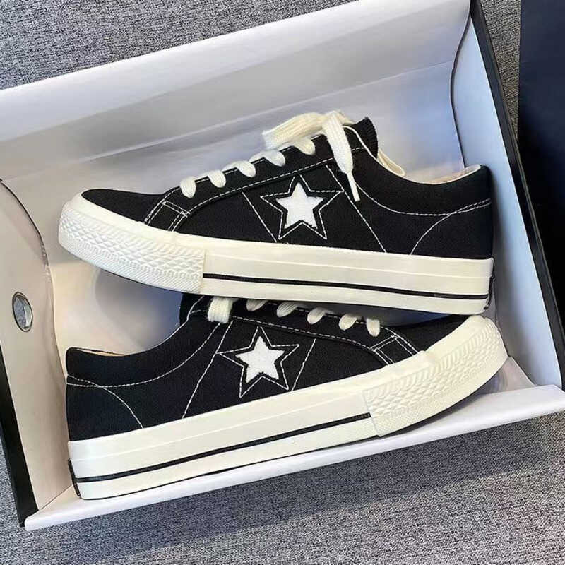 ❤ One Mall Plus รองเท้าผู้ชาย 2022