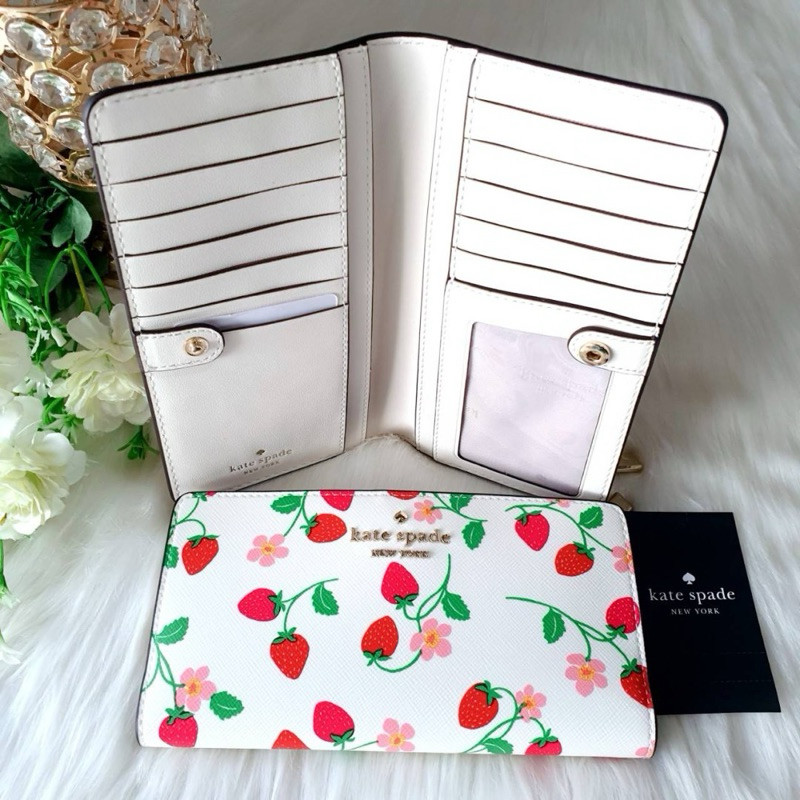️ Kate Spade New York Madison Strawberry Vine Large Slim Bifold Wallet KG640 กระเป๋าสตางค์ใบกลาง ใส
