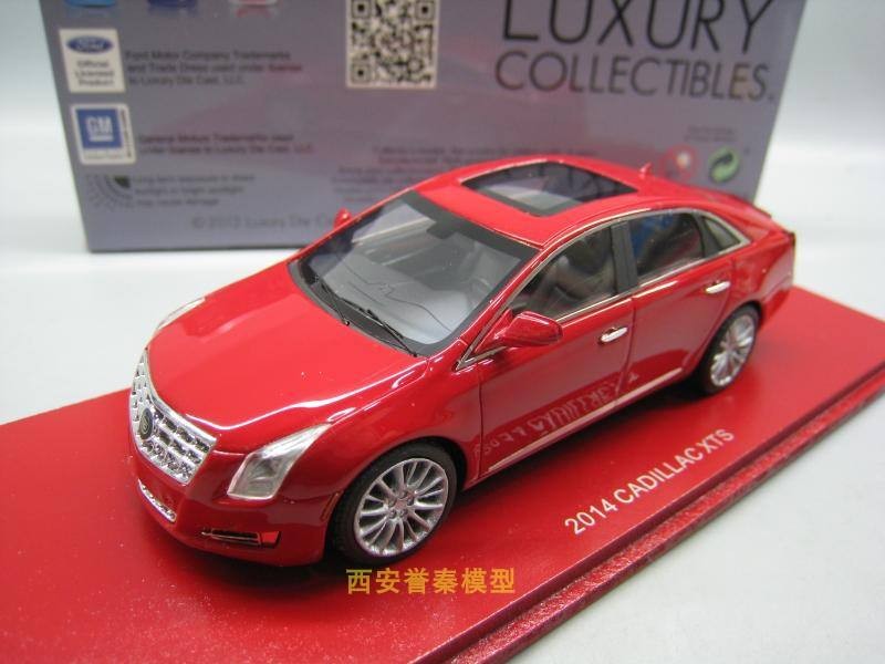 LUXURY 1/43 Original Pack CADILLAC CADILLAC XTS เรซิ่น Premium Car Model Collection สีแดง
