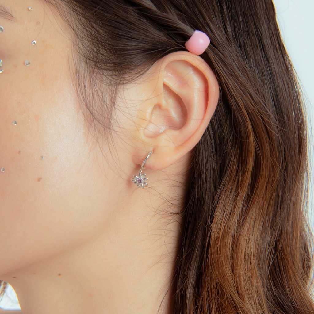 Gail's EFK475 Flower Huggy