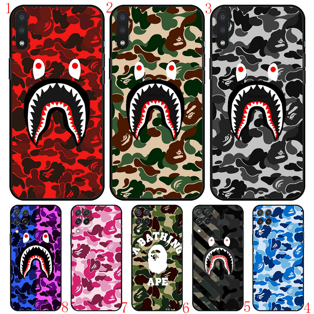 Samsung A05 s A15 A25 A24 A35 A53 A55 M15 M55 S23 FE S24 FE Y10 bape camo เคสโทรศัพท์สีดํานุ่ม
