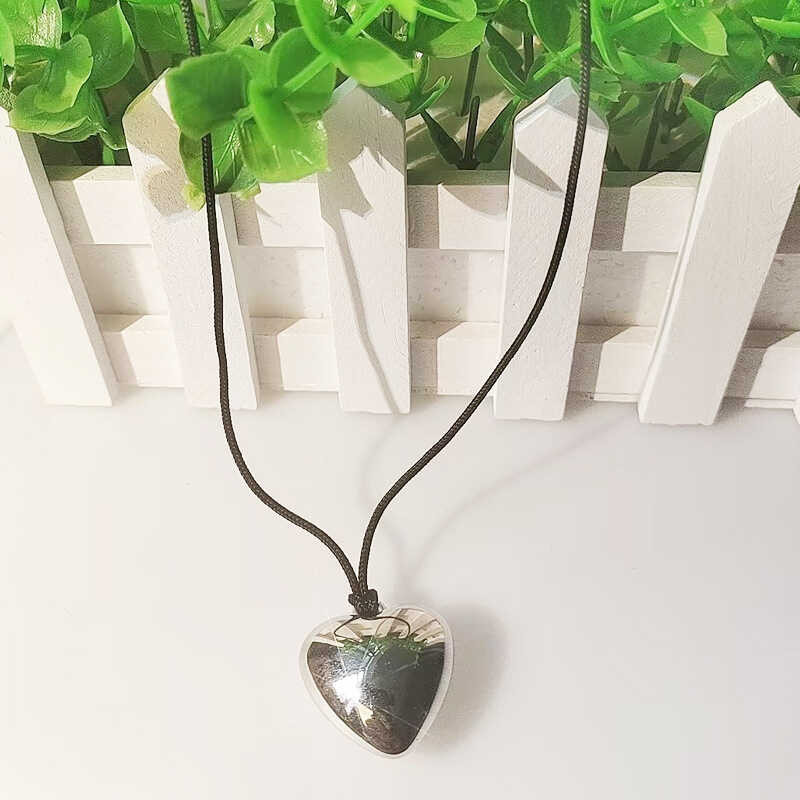 เครื่องประดับแฟชั่นเกาหลีบล็อกเกอร์ fever เดียวกันรักใหญ่จี้สร้อยคอชุบพังก์หวานโซ่เสื้อกันหนาว