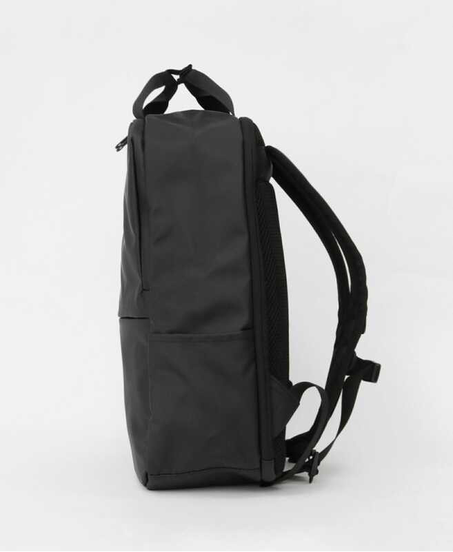 ❤ のanelloの NESS Series Water Resistant Square Backpack At-C3103