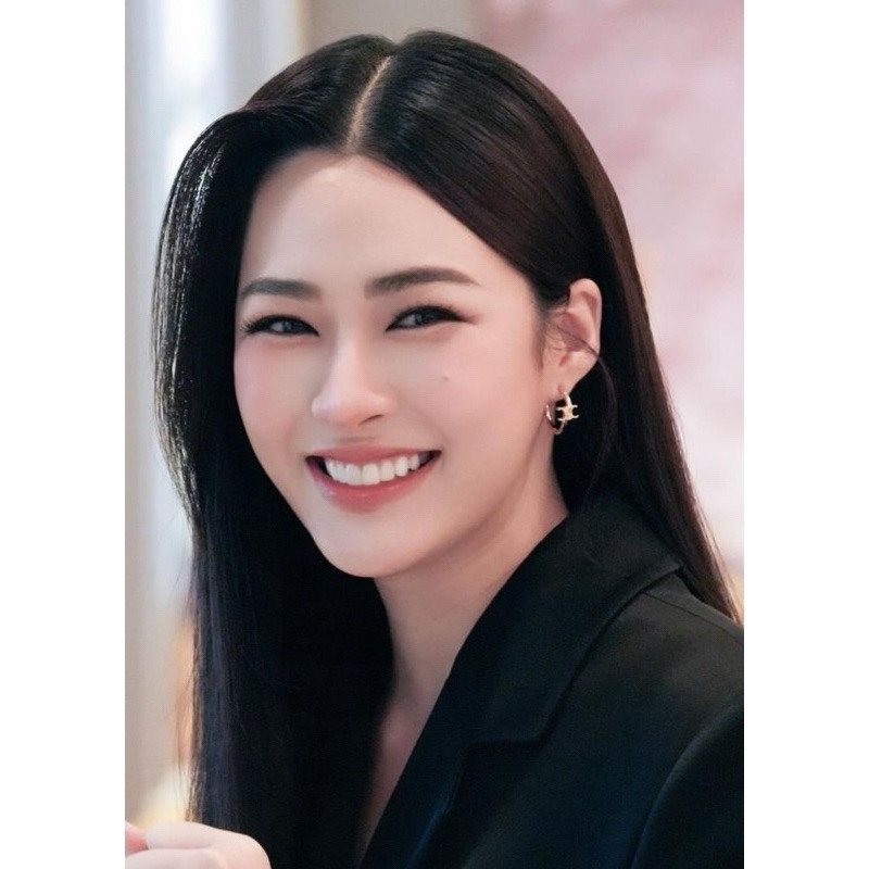 New celine earrings ต่างหู อีกหนึ่งรุ่นฮิต