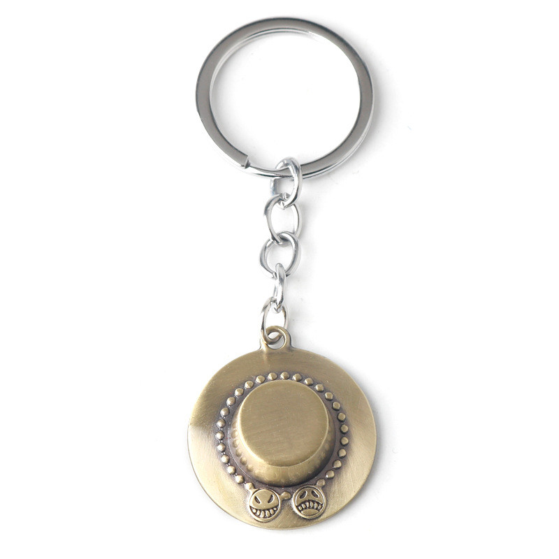 อะนิเมะ One Piece Neptune Peripheral Keychain Choba es Luffy Hat Hat Alloy Alloy Creative Gift