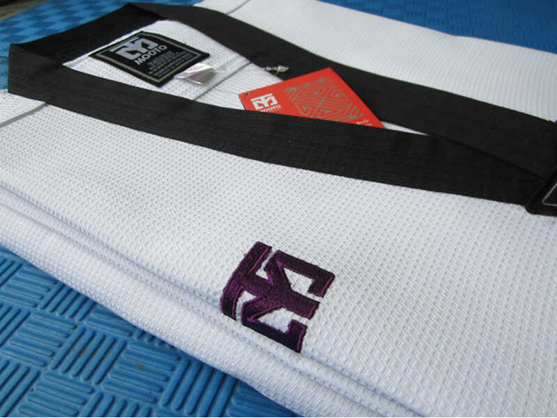 ชุดเทควันโด Mooto,ชุดฝึกเทควันโดหญิงสำหรับผู้ใหญ่,การ