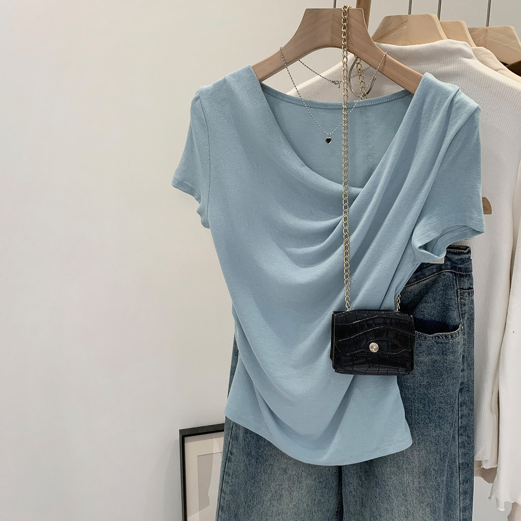 91090 เสื้อยืดแขนสั้นคอปกแนวทแยงจีบสลิม