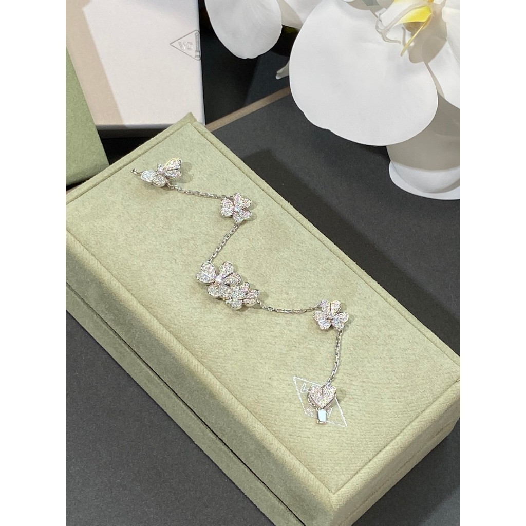 Pre order ราคา2300/2900/3800 Van Cleef & Arpels Frivole9  Bracelet สร้อยข้อมือ Necklace สร้อยคอ Rin