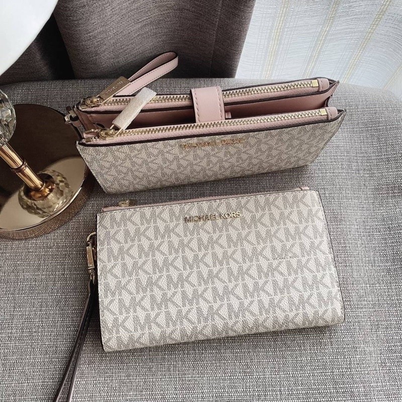 ,ผ่อน0%~แท้100% กระเป๋าสตางค์ 2zip ใบใหญ่จุใจ MICHAEL KORS JET SET TRAVEL 35F8GTVW0B 35F8GTVW0L d