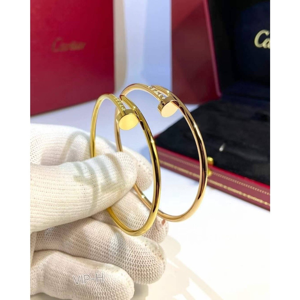 Cartier small unclou bracelet VIP