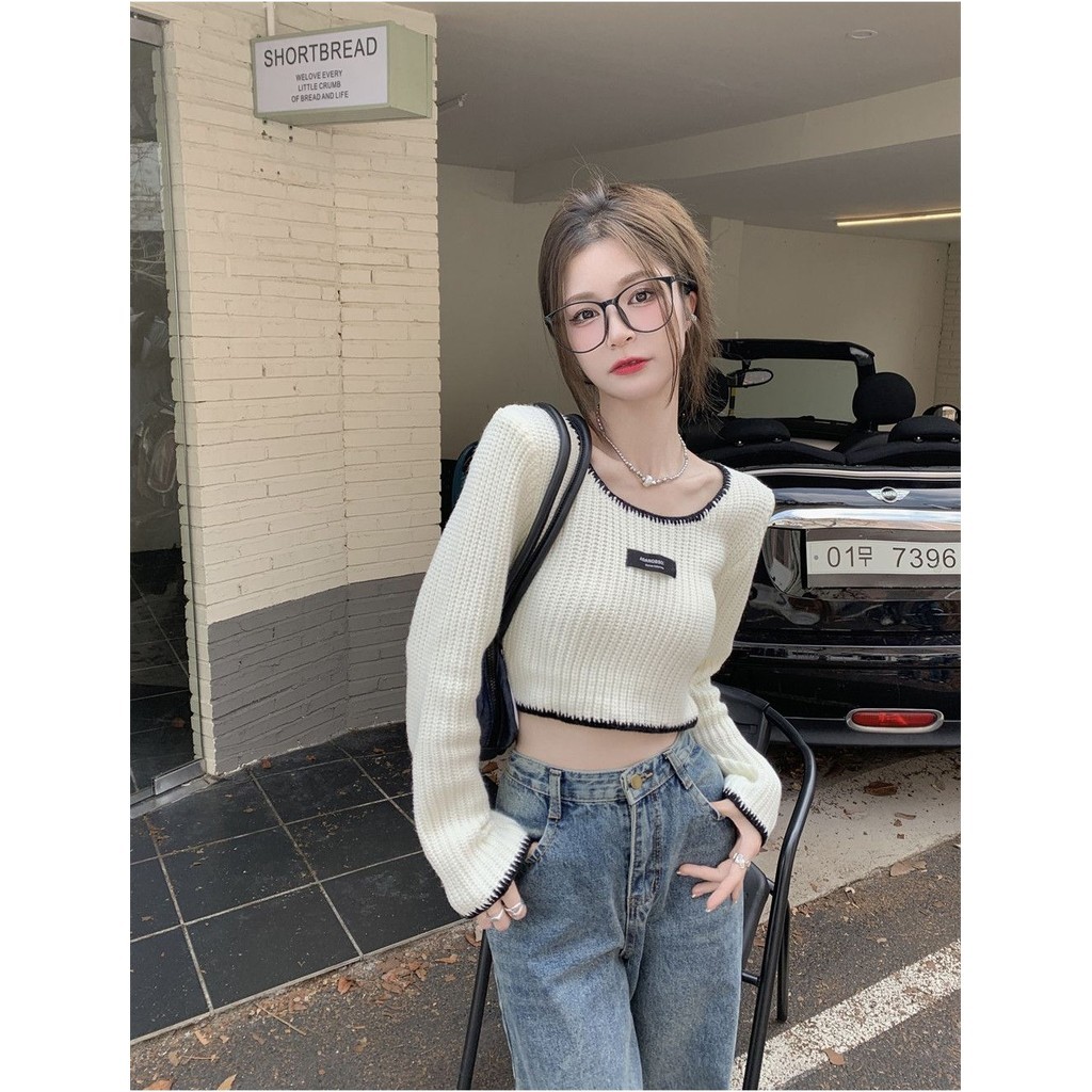 สั้นสัมผัส Collarbone เสื้อกันหนาวแขนยาวสไตล์ใหม่เอวสูง Laced-Up