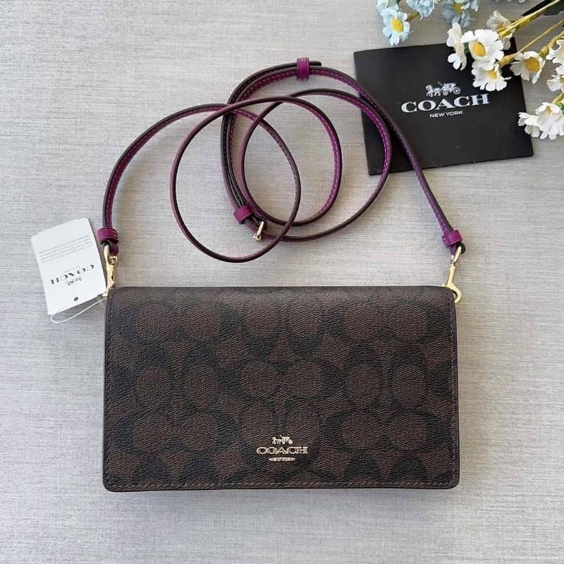 ♞,♘,♙กระเป๋าสะพาย NEW COACH 3036 ANNA FOLDOVER CROSSBODY CLUTCH IN SIGNATURE CANVAS uie