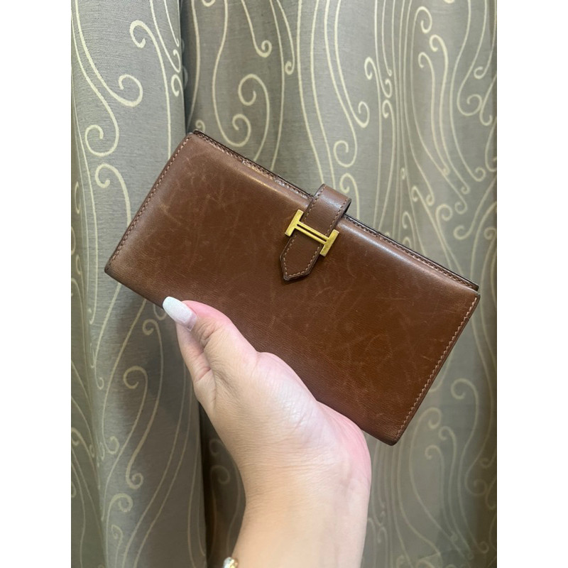 Usedกระเป๋าสตางค์ Hermes Bearn Wallet สภาพวินเทจ หนังสวยๆ ของแท้ 100%